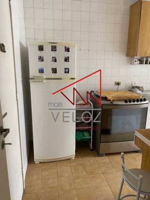 Apartamento à venda com 2 quartos, 68m² - Foto 19