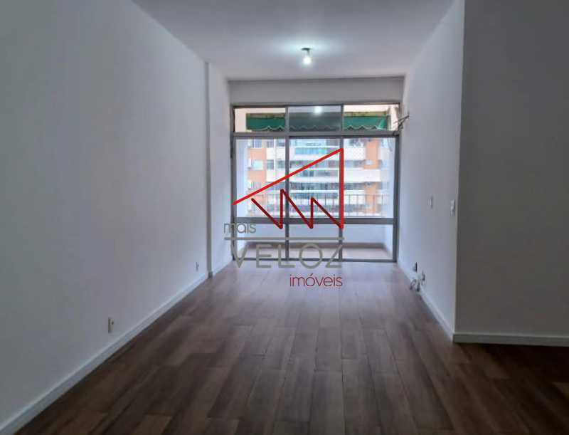 Apartamento à venda com 3 quartos, 116m² - Foto 3