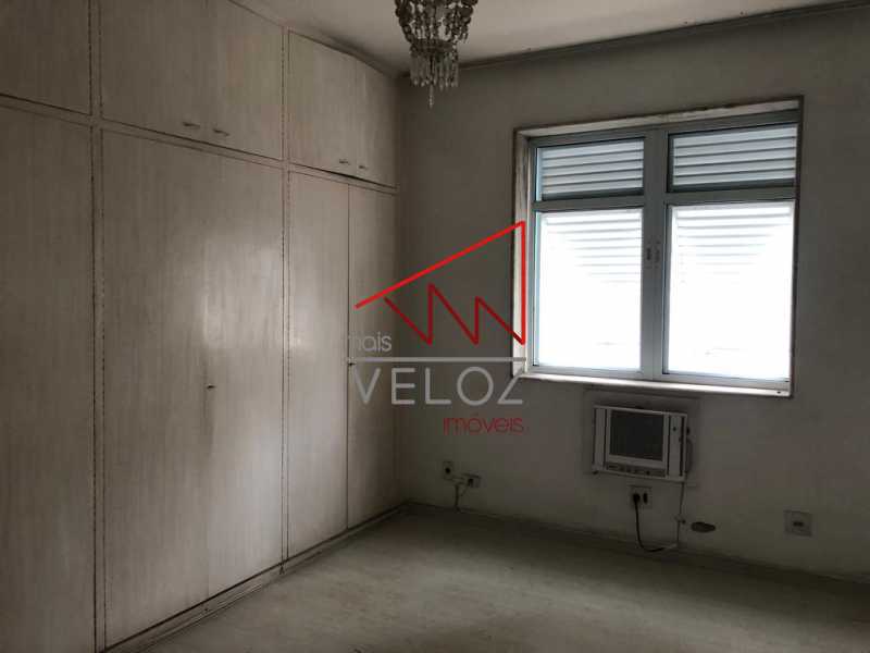 Apartamento à venda com 4 quartos, 186m² - Foto 5