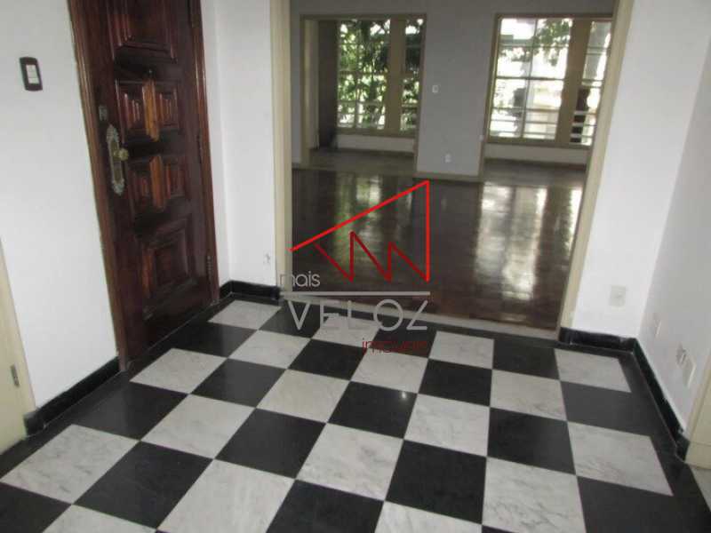 Apartamento à venda com 3 quartos, 295m² - Foto 2