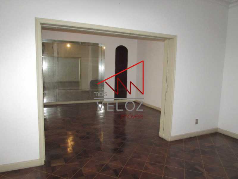 Apartamento à venda com 3 quartos, 295m² - Foto 3