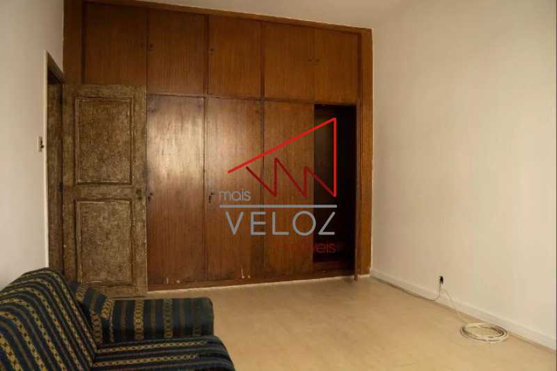 Apartamento à venda com 3 quartos, 180m² - Foto 10