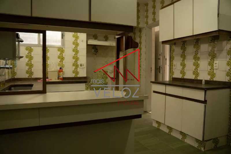 Apartamento à venda com 3 quartos, 180m² - Foto 22