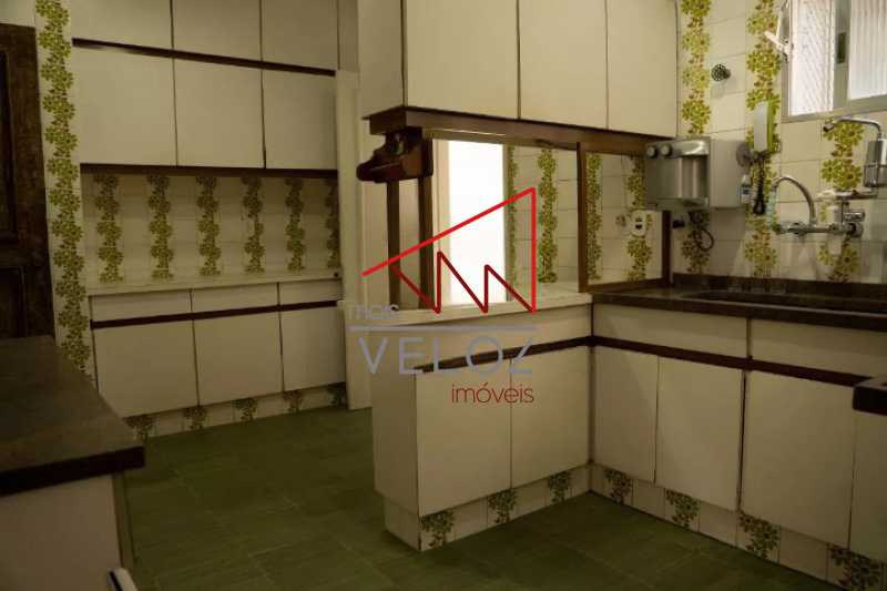 Apartamento à venda com 3 quartos, 180m² - Foto 23