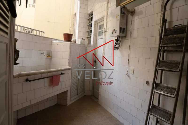 Apartamento à venda com 3 quartos, 180m² - Foto 25