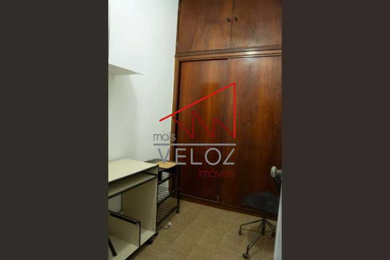 Apartamento à venda com 3 quartos, 180m² - Foto 26