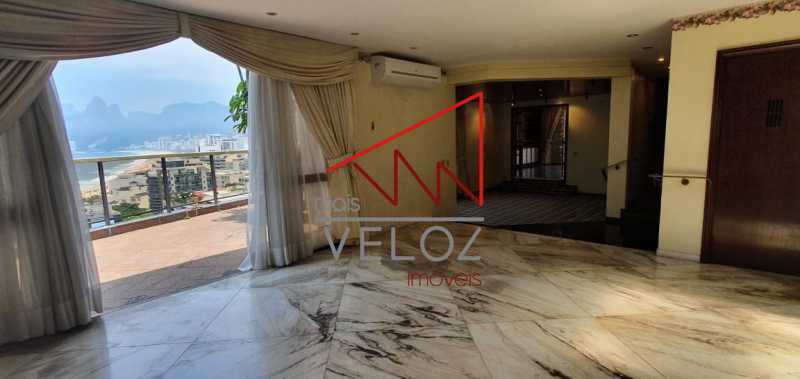 Cobertura à venda com 4 quartos, 850m² - Foto 6