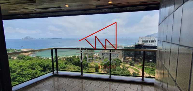 Cobertura à venda com 4 quartos, 850m² - Foto 7