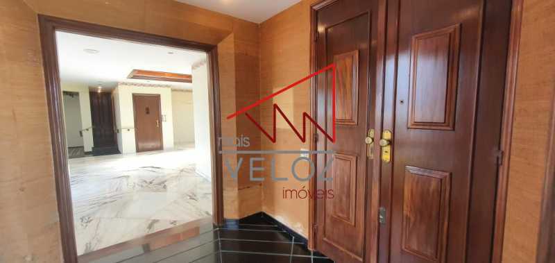 Cobertura à venda com 4 quartos, 850m² - Foto 18