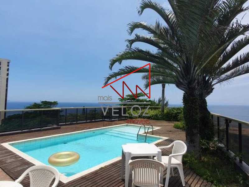 Cobertura à venda com 4 quartos, 850m² - Foto 1