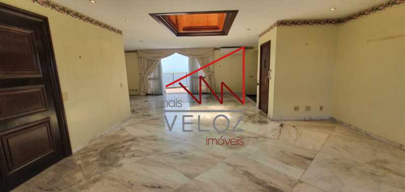 Cobertura à venda com 4 quartos, 850m² - Foto 15