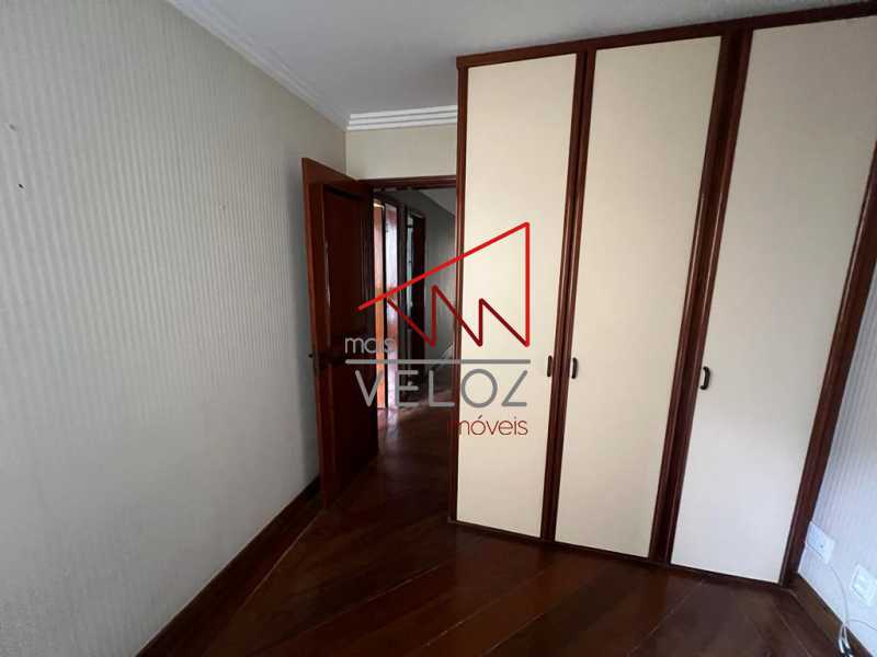 Apartamento à venda com 4 quartos, 169m² - Foto 9