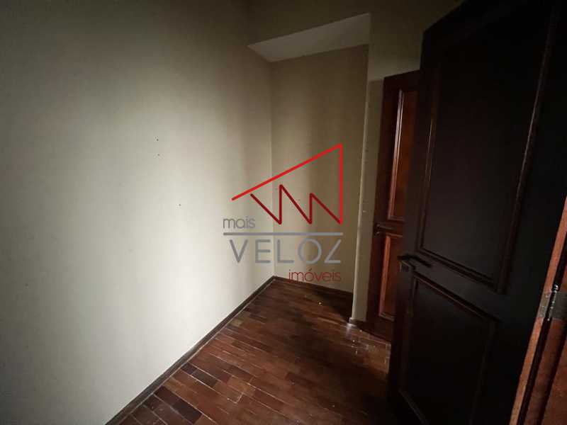 Apartamento à venda com 4 quartos, 169m² - Foto 10