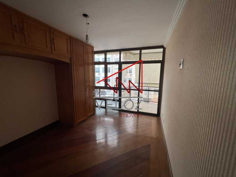 Apartamento à venda com 4 quartos, 169m² - Foto 15