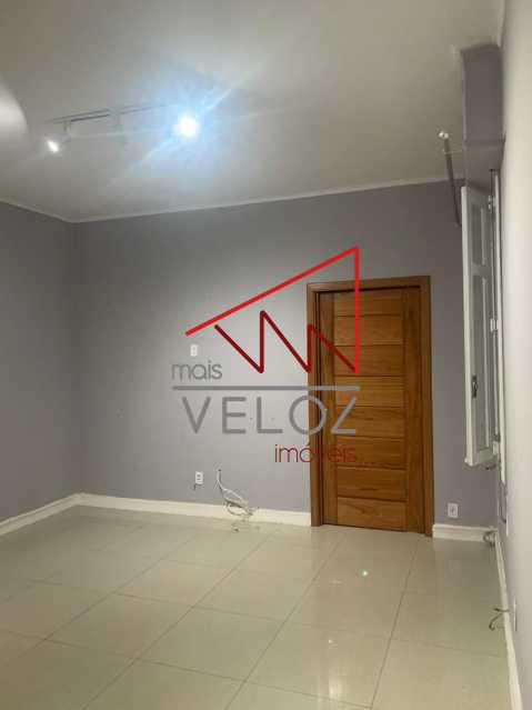 Apartamento à venda com 1 quarto, 55m² - Foto 17