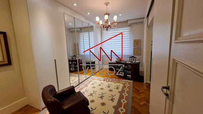 Apartamento à venda com 4 quartos, 250m² - Foto 13