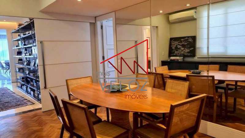 Apartamento à venda com 4 quartos, 250m² - Foto 5