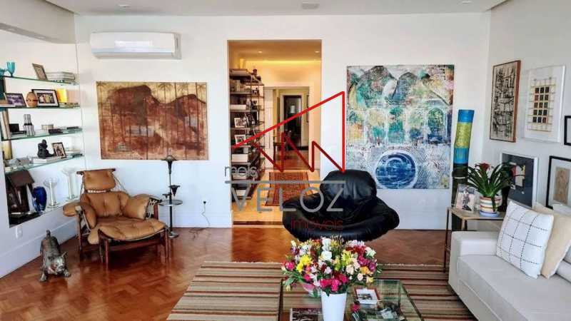 Apartamento à venda com 4 quartos, 250m² - Foto 8