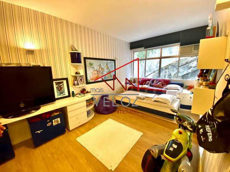 Apartamento à venda com 4 quartos, 201m² - Foto 8