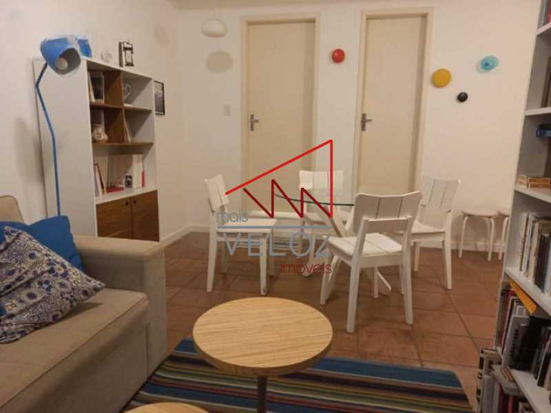 Apartamento à venda com 1 quarto, 52m² - Foto 2