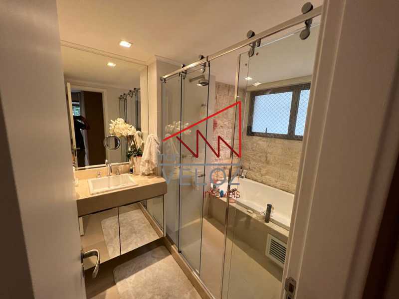 Apartamento, 4 quartos, 221 m² - Foto 29