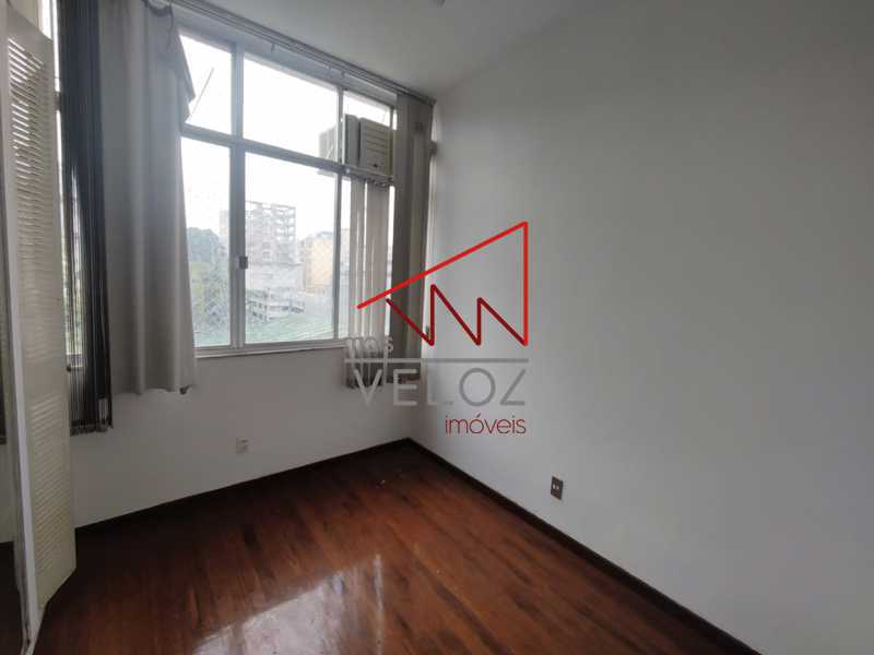 Apartamento à venda com 1 quarto, 46m² - Foto 5