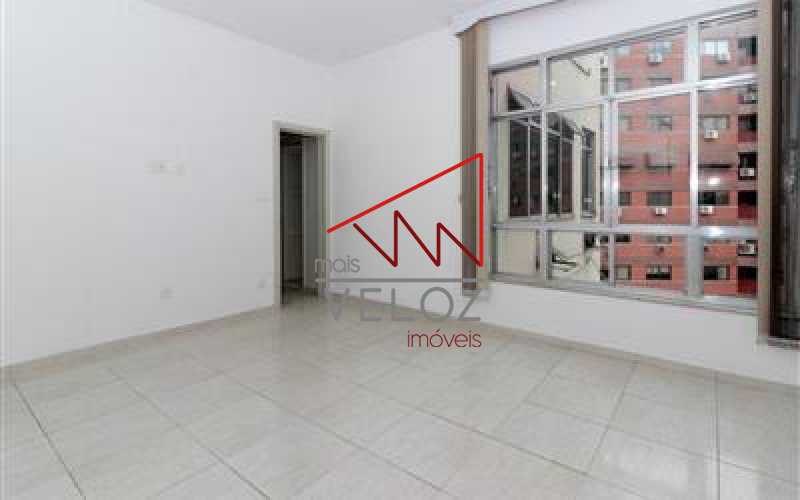 Apartamento à venda com 2 quartos, 80m² - Foto 1