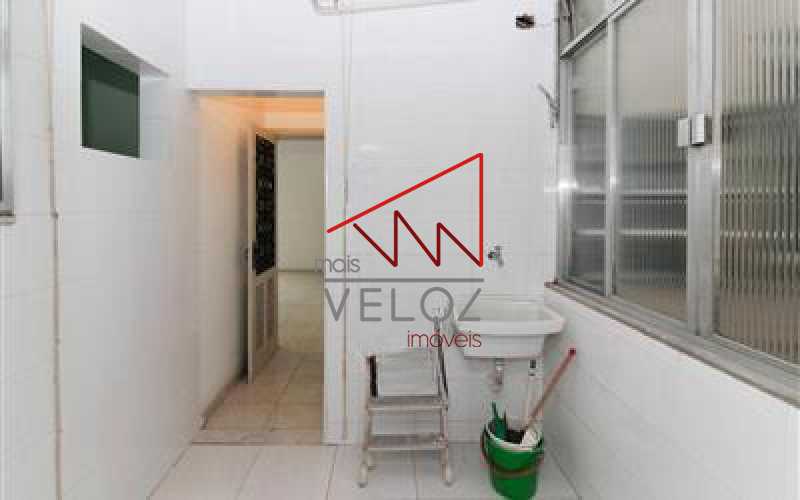 Apartamento à venda com 2 quartos, 80m² - Foto 20