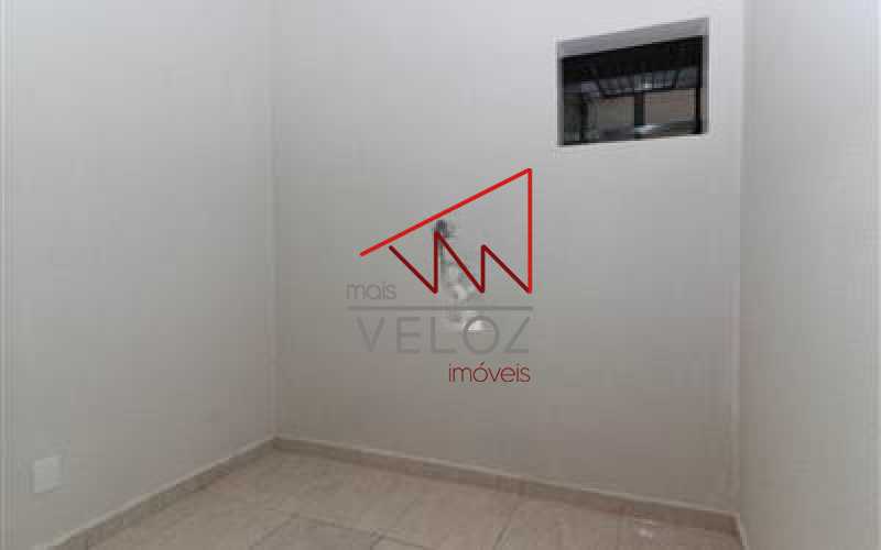 Apartamento à venda com 2 quartos, 80m² - Foto 11