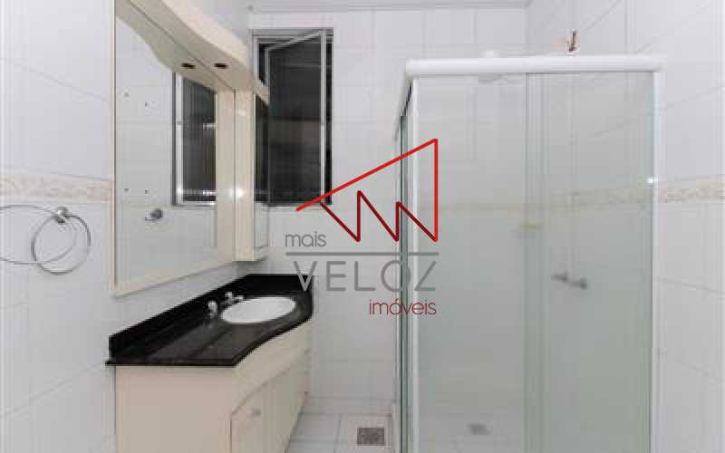 Apartamento à venda com 2 quartos, 80m² - Foto 19