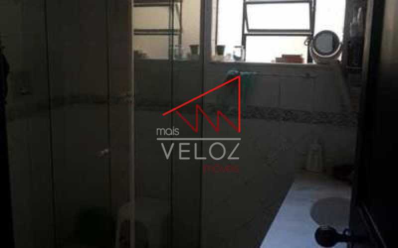 Casa à venda com 8 quartos, 270m² - Foto 18