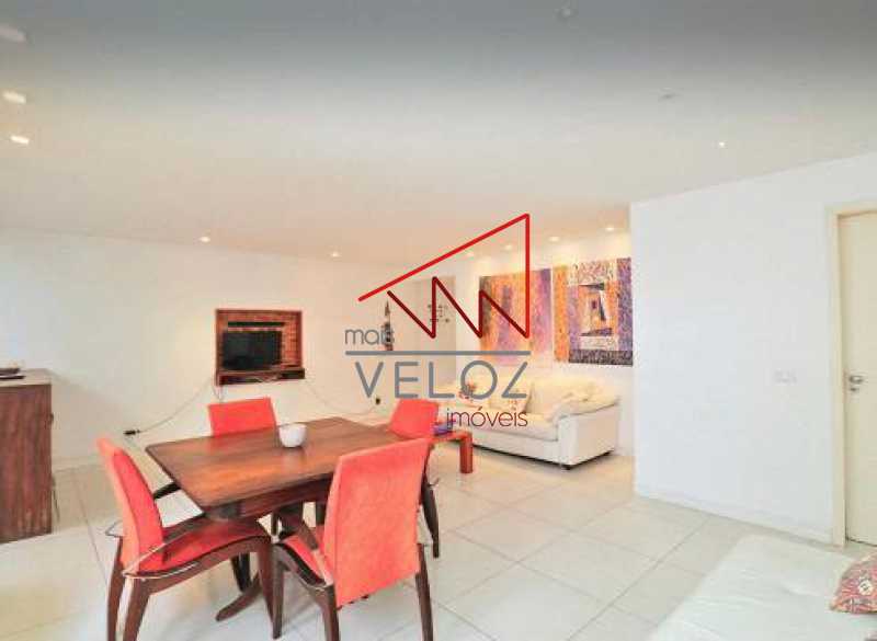 Apartamento à venda com 2 quartos, 96m² - Foto 4