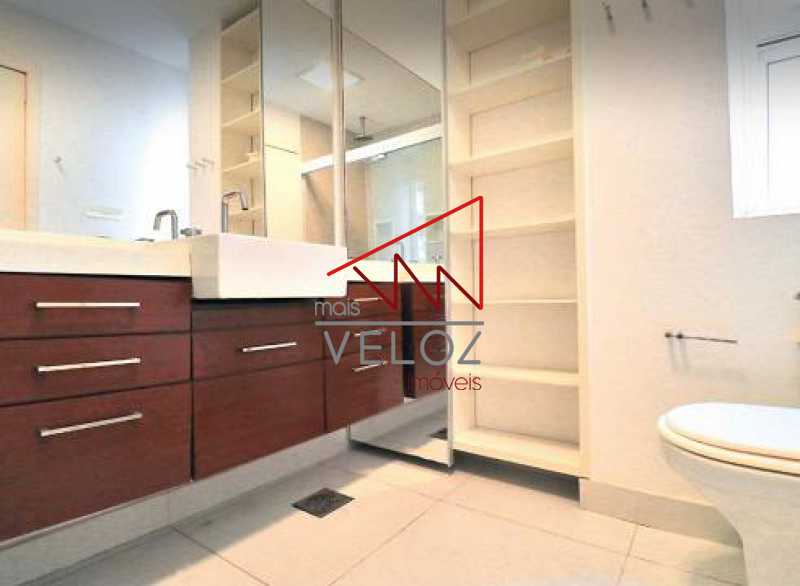 Apartamento à venda com 2 quartos, 96m² - Foto 17