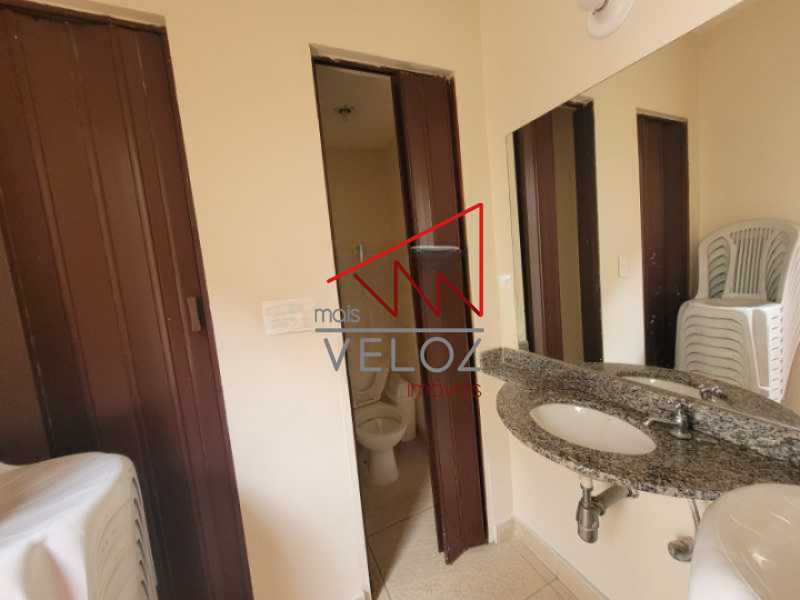 Apartamento à venda com 2 quartos, 66m² - Foto 12