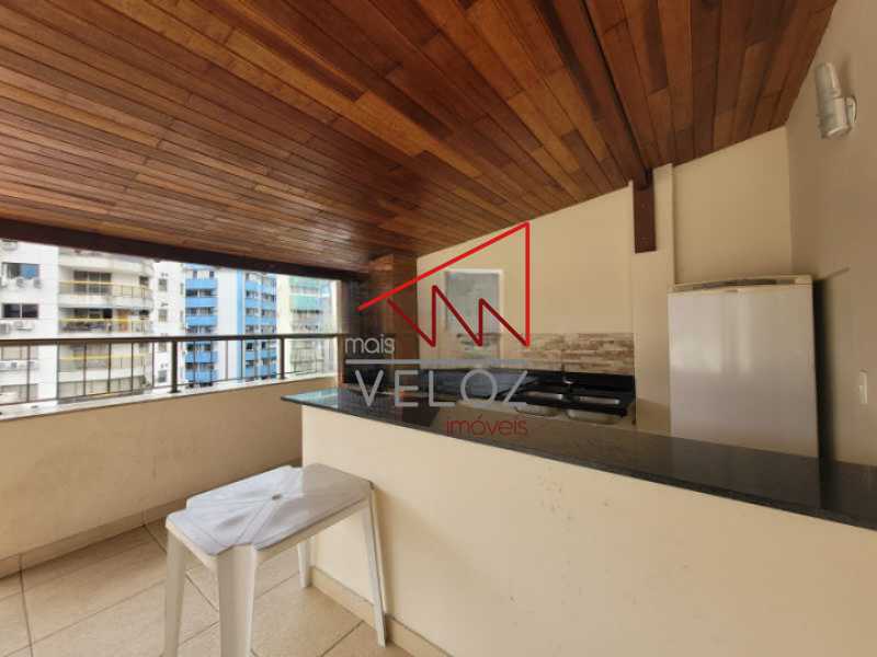 Apartamento à venda com 2 quartos, 66m² - Foto 29