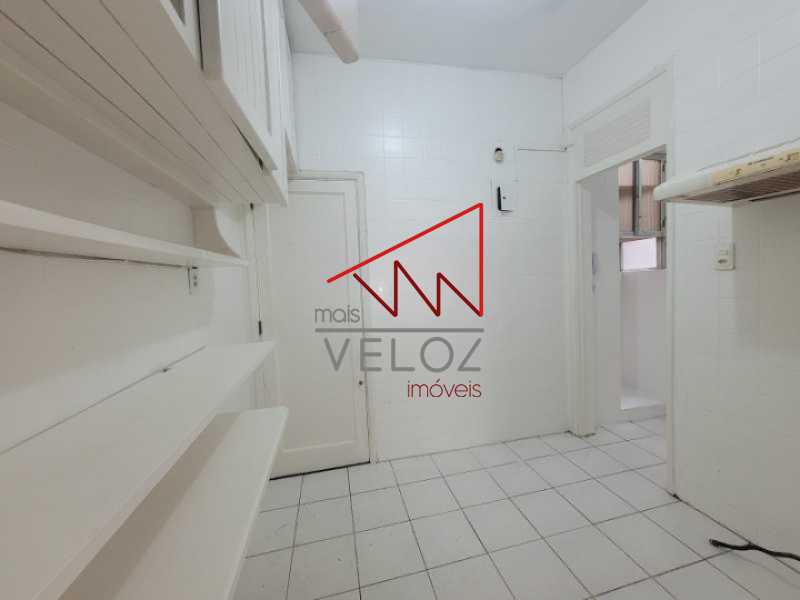 Apartamento à venda com 2 quartos, 66m² - Foto 9