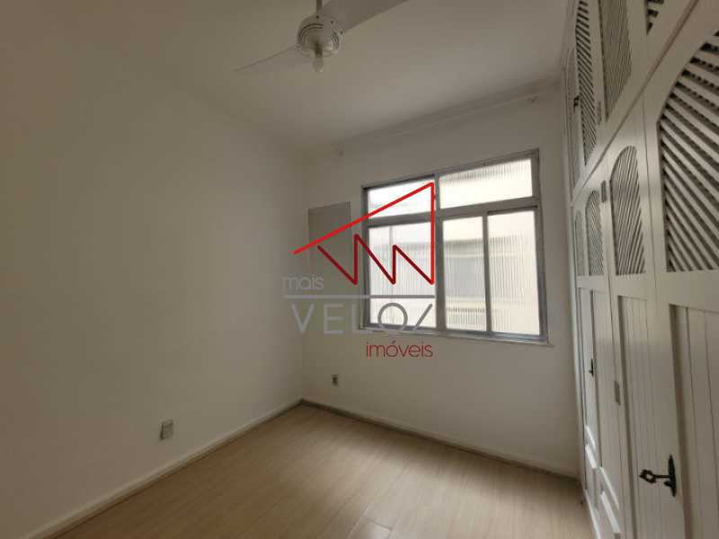 Apartamento à venda com 2 quartos, 66m² - Foto 11