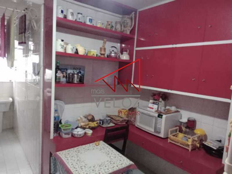 Apartamento à venda com 3 quartos, 100m² - Foto 13