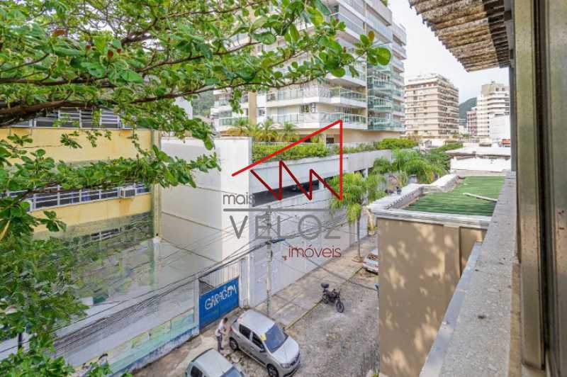 Cobertura à venda com 2 quartos, 107m² - Foto 12