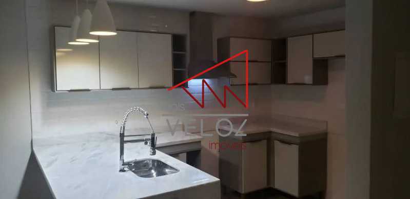 Apartamento à venda com 2 quartos, 65m² - Foto 16