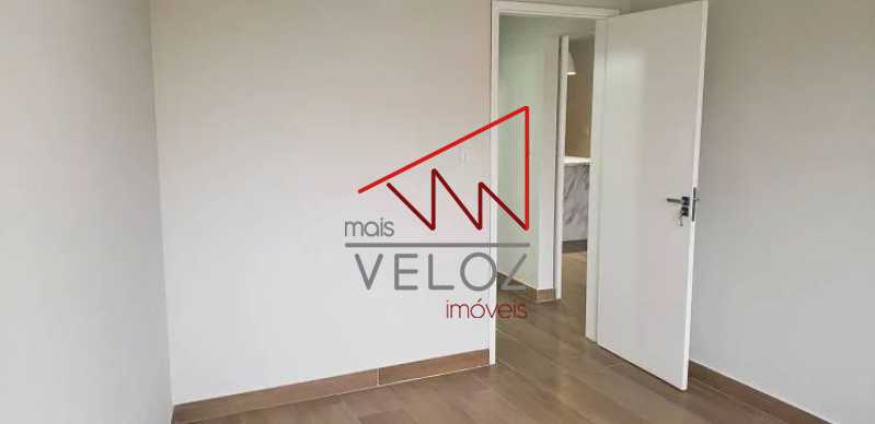 Apartamento à venda com 2 quartos, 65m² - Foto 11