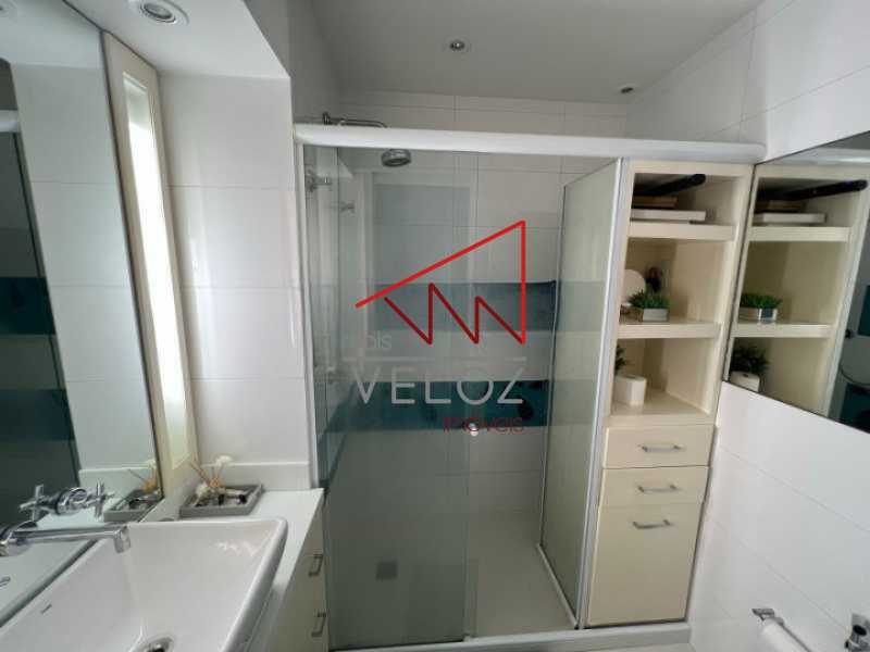 Apartamento à venda com 2 quartos, 90m² - Foto 11