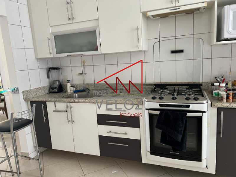 Apartamento à venda com 2 quartos, 90m² - Foto 20