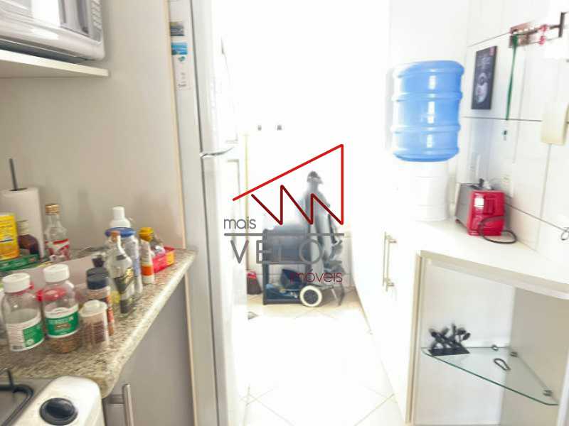 Apartamento à venda com 2 quartos, 90m² - Foto 24