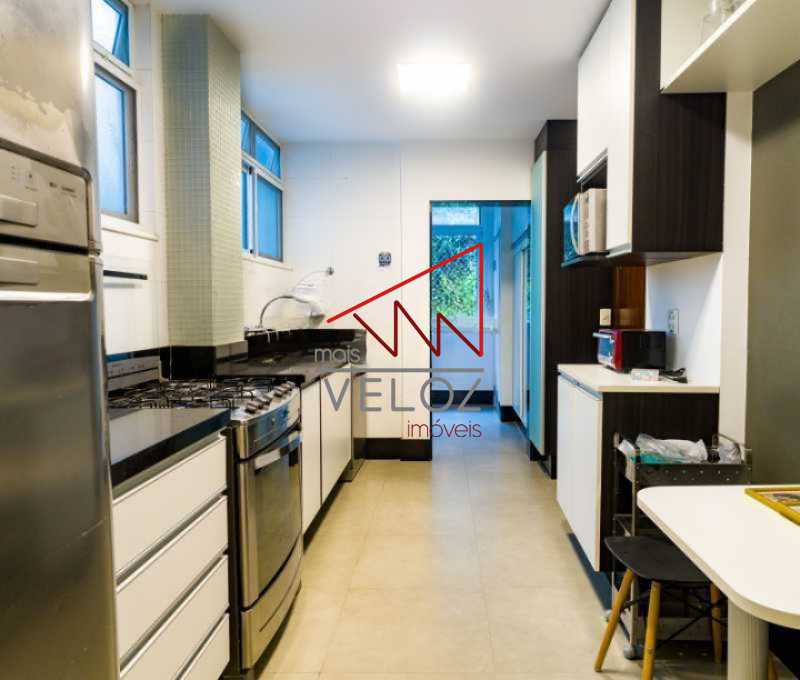 Apartamento à venda com 2 quartos, 120m² - Foto 16