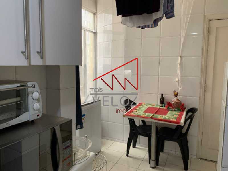 Apartamento à venda com 3 quartos, 96m² - Foto 11