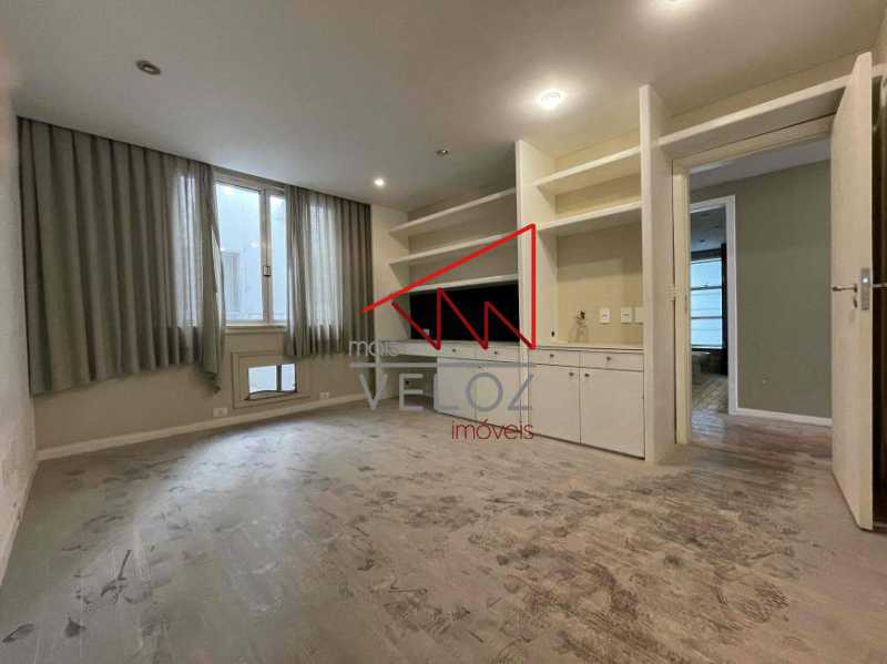 Apartamento à venda com 4 quartos, 360m² - Foto 11