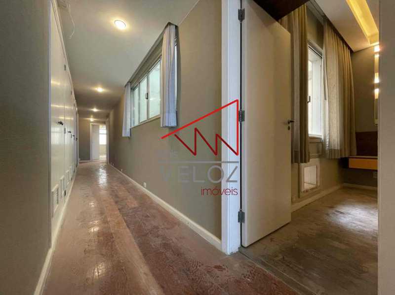 Apartamento à venda com 4 quartos, 360m² - Foto 19