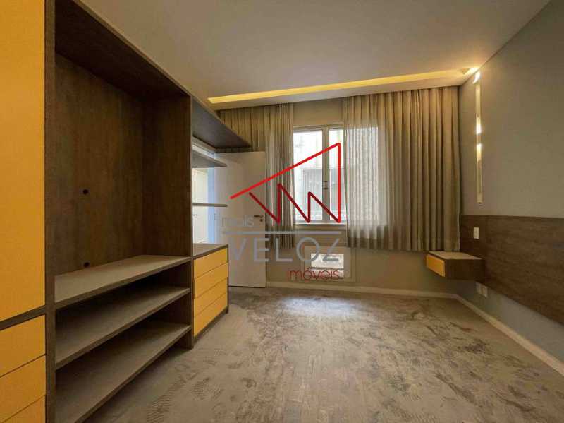 Apartamento à venda com 4 quartos, 360m² - Foto 25