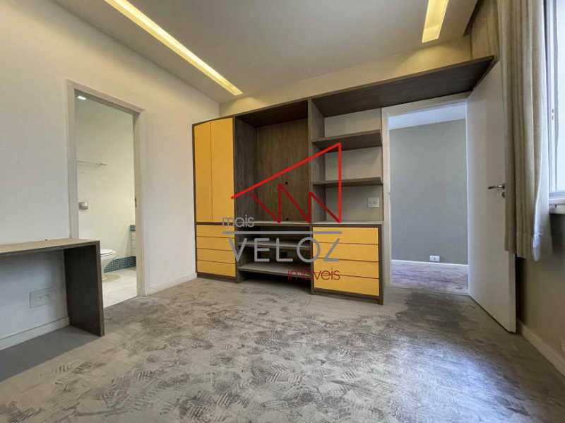 Apartamento à venda com 4 quartos, 360m² - Foto 26